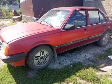 Авто Opel Ascona 1986 № 8013928