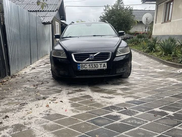 Авто Volvo V50 2008 № 8014079