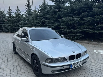 Авто BMW 5 Серия 2000 № 8014098