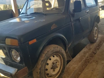 Авто ВАЗ 2121 1982 № 8014234