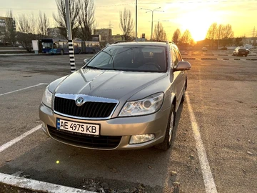 Авто Skoda Octavia 2012 № 8014250