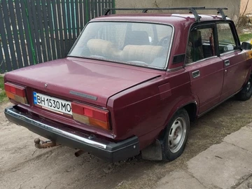 Авто ВАЗ 2107 2001 № 8014571