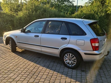 Авто Mazda 323 1999 № 8014588