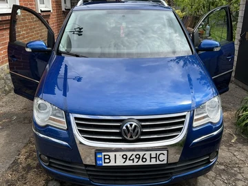 Авто Volkswagen Touran 2007 № 8014606