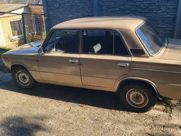 Авто ВАЗ 2106 1980 № 8014627