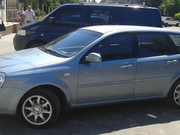 Авто Chevrolet Lacetti 2010 № 8014679