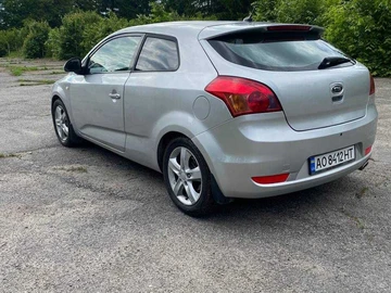 Авто KIA Cee X27 D 2008 № 8014810
