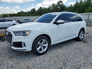 Авто Audi Q7 2021 № 8015023