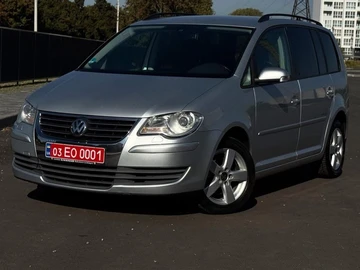 Авто Volkswagen Touran 2009 № 8015066