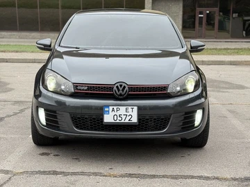 Авто Volkswagen Golf 2010 № 8015069