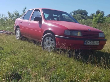 Авто Opel Vectra 1991 № 8015194