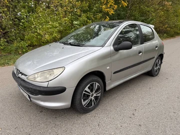 Авто Peugeot 206 2003 № 8015241