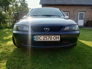 Авто Opel Vectra 1996 № 8015315