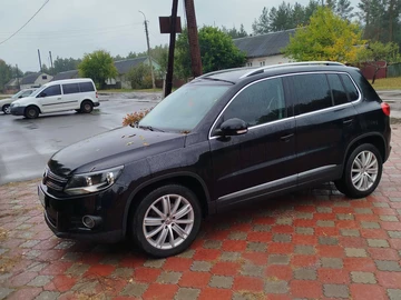 Авто Volkswagen Tiguan 2013 № 8015447