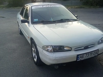 Авто Ford Mondeo 1995 № 8015516