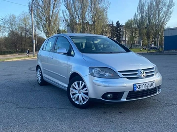 Авто Volkswagen Golf Plus 2007 № 8015599