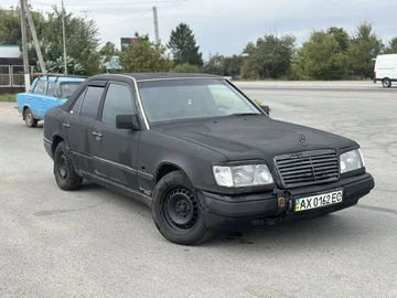 Авто Mercedes 260 1992 № 8015621