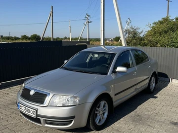 Авто Skoda Superb 2005 № 8015641