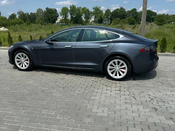 Авто Tesla Model S 2015 № 8015750