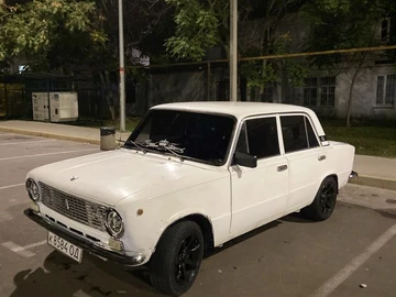 Авто ВАЗ 2101 1972 № 8015752