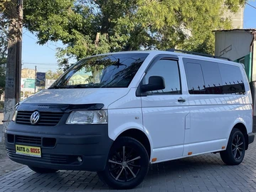 Авто Volkswagen Transporter 2008 № 8015799