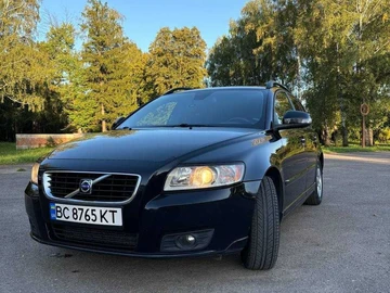 Авто Volvo V50 2009 № 8015960