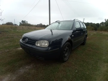 Авто Volkswagen Golf 2002 № 8015971