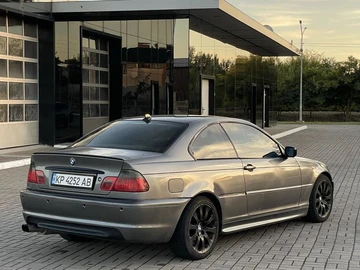 Авто BMW 3 Серия 2003 № 8015984