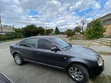 Авто Skoda Superb 2002 № 8015996