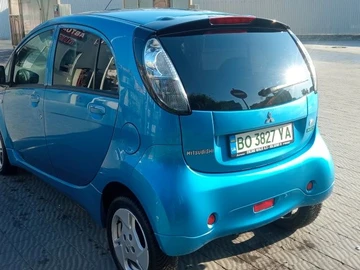 Авто Mitsubishi I 2012 № 8016018