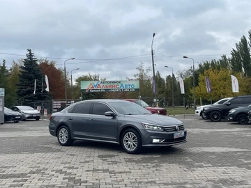 Авто Volkswagen Passat Sedan 2015 № 8016019