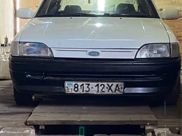 Авто Ford Orion 1990 № 8016034