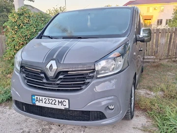 Авто Renault Trafic 2015 № 8016114
