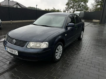 Авто Volkswagen Passat Sedan 1999 № 8016142