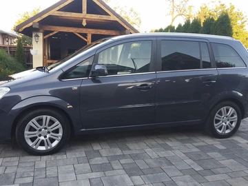 Авто Opel Zafira 2010 № 8016195