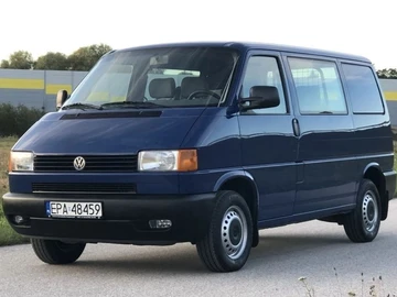 Авто Volkswagen Transporter 2000 № 8016312