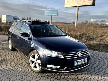 Авто Volkswagen Passat Variant 2011 № 8016451