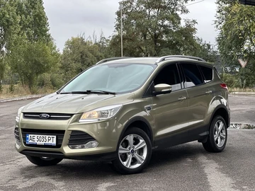 Авто Ford Kuga 2013 № 8016522