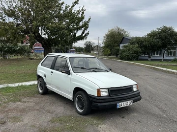 Авто Opel Corsa 1990 № 8016679