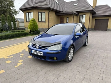 Авто Volkswagen Golf 2004 № 8016710