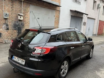 Авто Renault Megane 2011 № 8016736