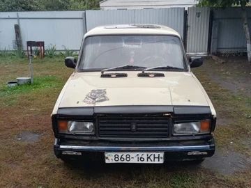Авто ВАЗ 2107 1990 № 8016754