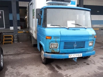 Авто Mercedes Vario 1975 № 8016759