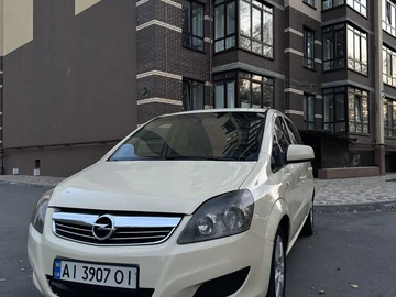 Авто Opel Zafira 2010 № 8016877
