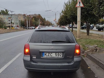 Авто Toyota Avensis 2003 № 8016920