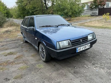 Авто ВАЗ 2109 1990 № 8017062