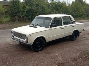 Авто ВАЗ 2101 1985 № 8017098