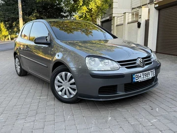 Авто Volkswagen Golf 2004 № 8017451