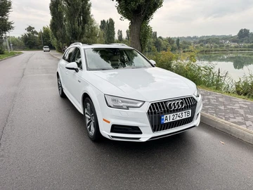 Авто Audi A4 2017 № 8017556
