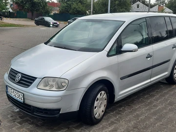 Авто Volkswagen Touran 2003 № 8017563
